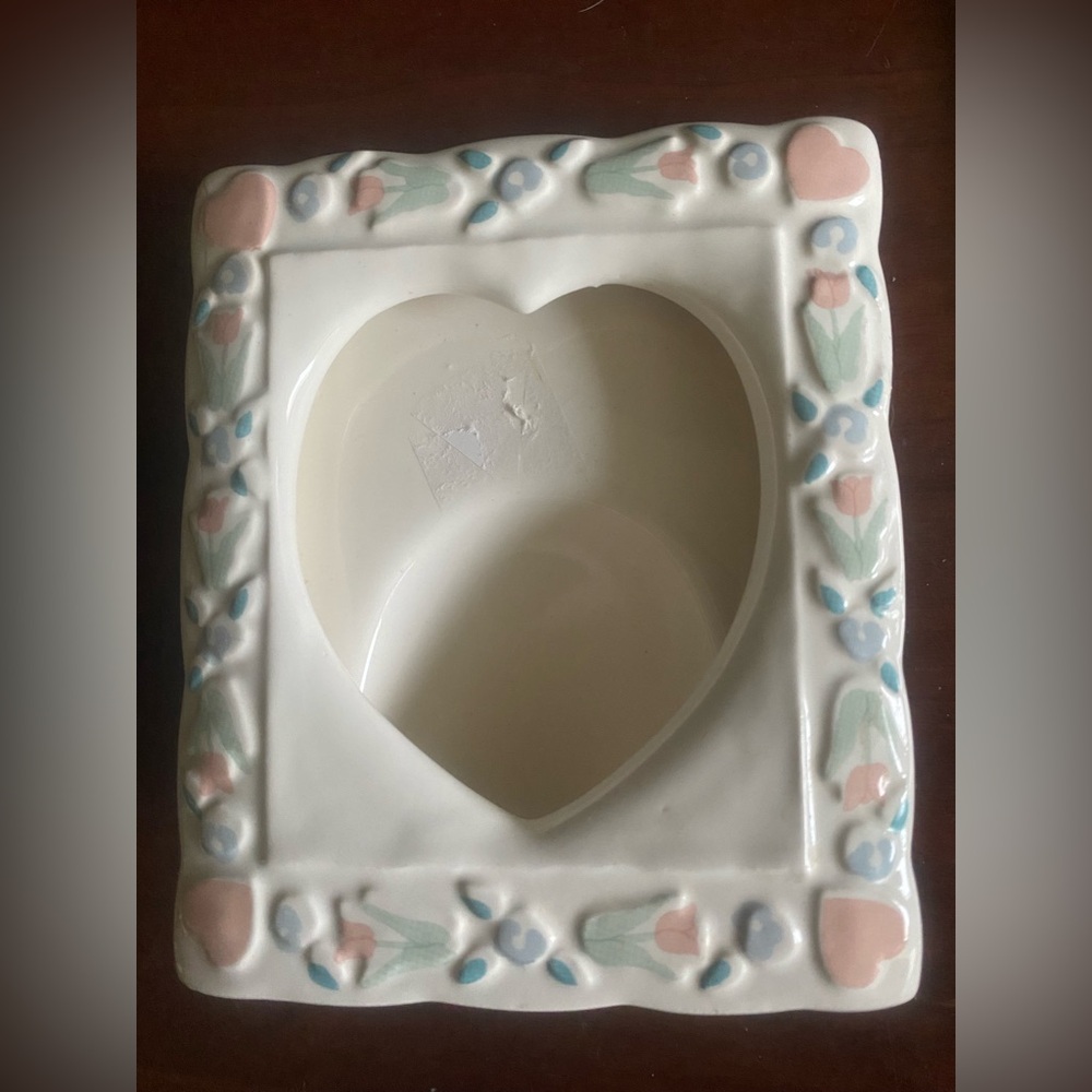 Vintage Otagiri Figi Graphics Ceramic Heart Frame - Floral Tulip Pastel Japan